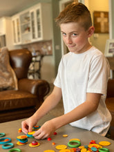 Load image into Gallery viewer, Loose Parts Pattern Play