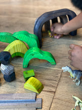 Load image into Gallery viewer, Nesting Caves